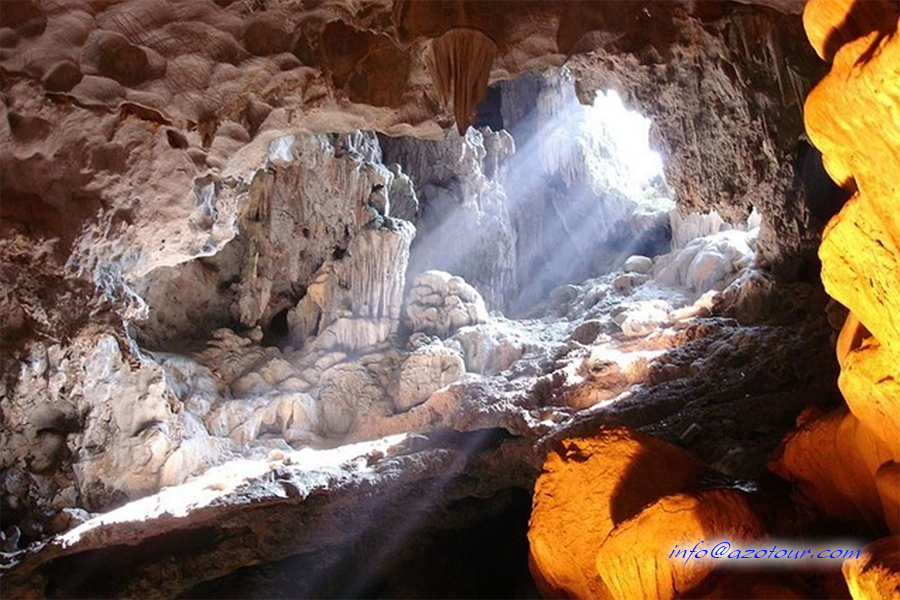 Thien Cung Cave – Ha Long Bay Core Zone
